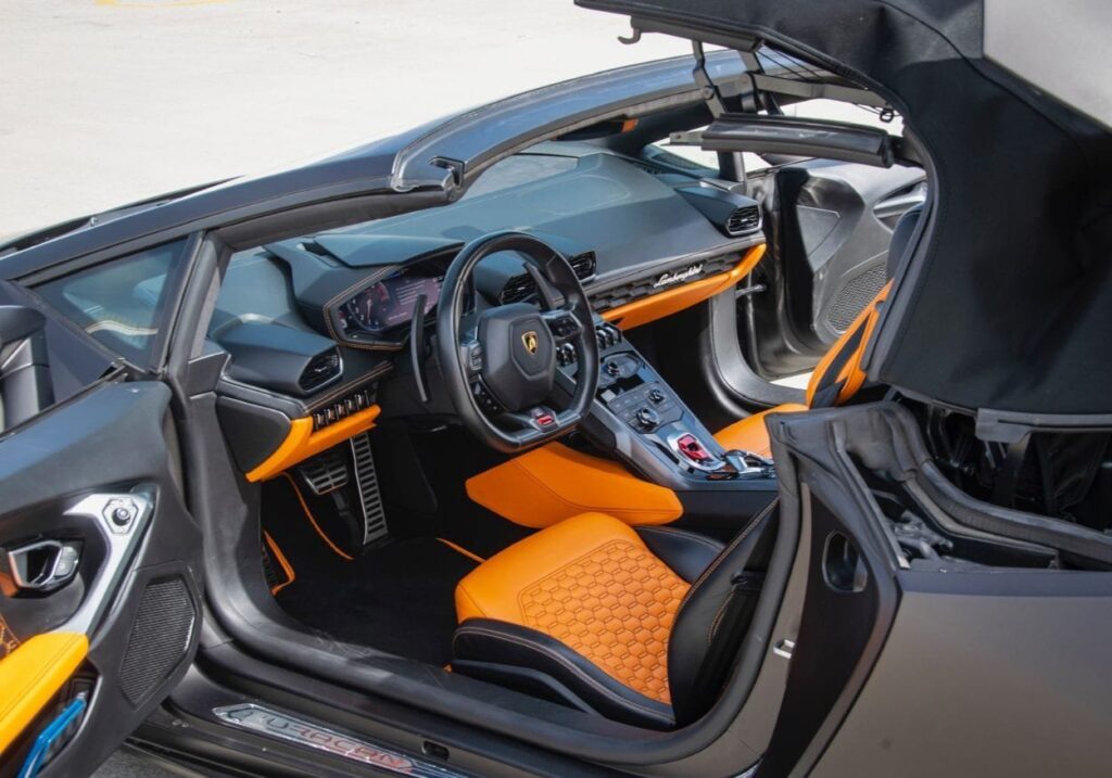 Lamborghini Huracan Spider | Pristine Exotics Cars Rentals