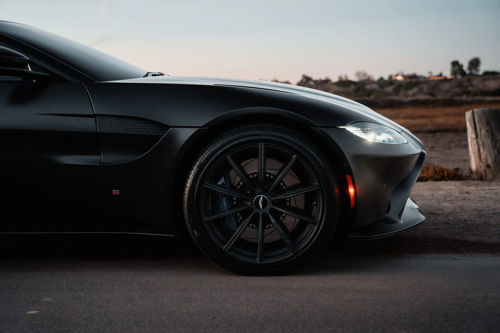 Aston Martin Vantage | Pristine Exotics Car Rentals