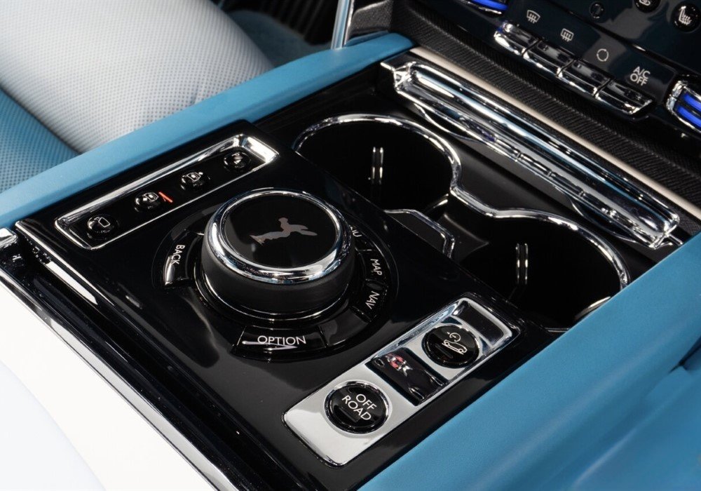 Rolls Royce Cullinan | Pristine Exotics Cars Rentals